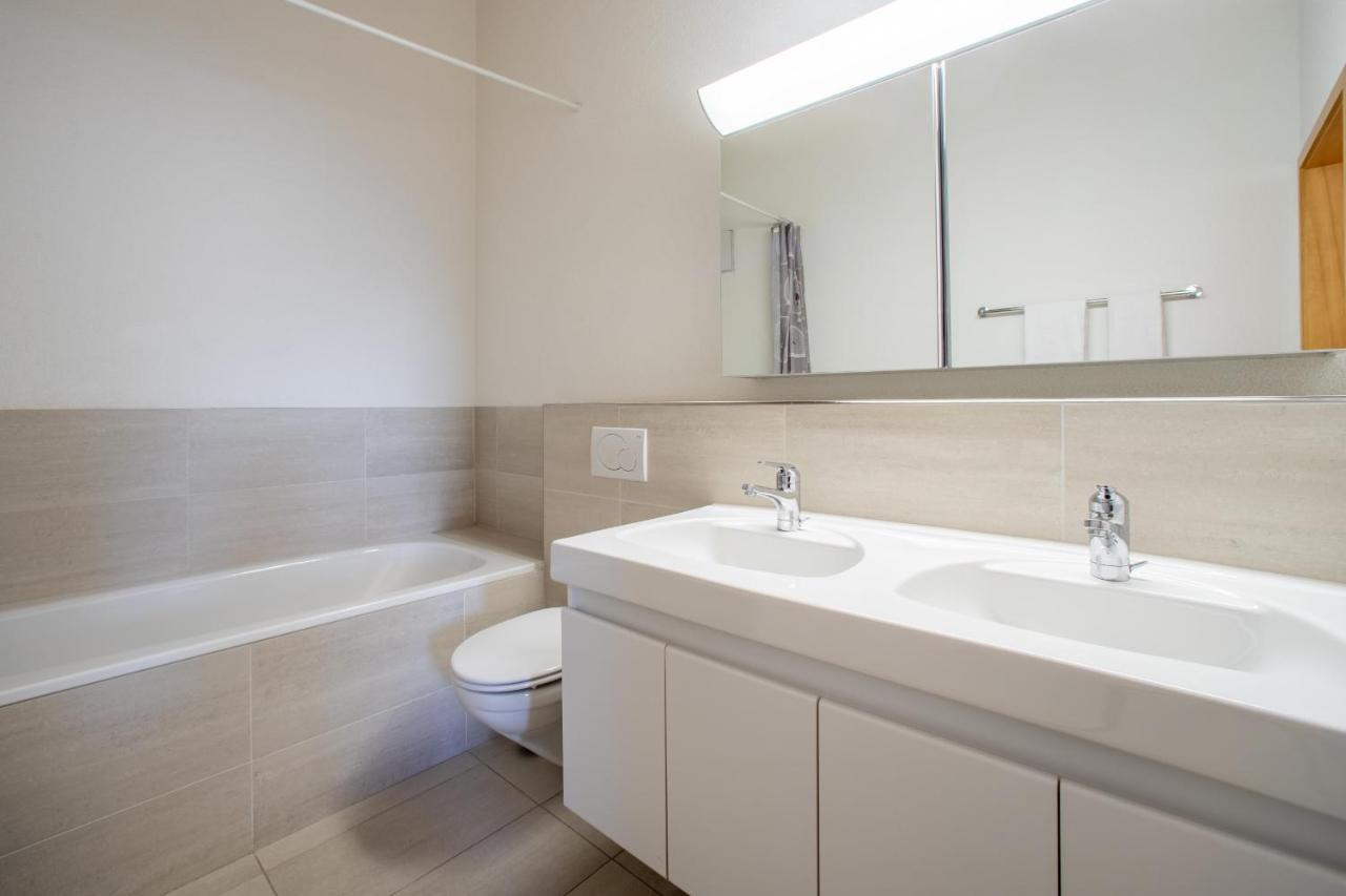Laax Homes - Casa Miraval Флимс Экстерьер фото